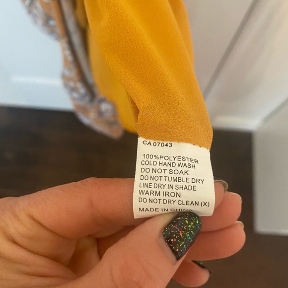 👗 SALE 4 for $30 ✨ Beautiful Long Zip-Up Dress - Picture 3 of 3